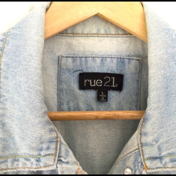 Rue21 Denim Button Up Vest Large - Picture 3 of 4